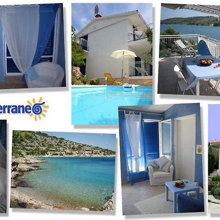 Apartments Mediterraneo Đảo Đảo Kaprije Ngoại thất bức ảnh