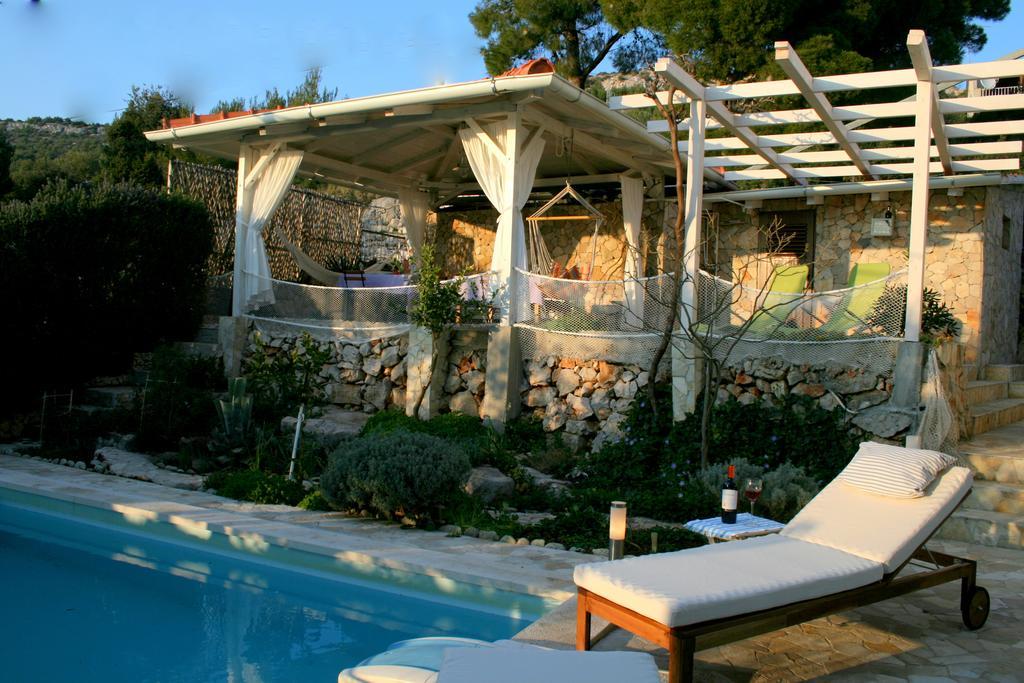 Apartments Mediterraneo Đảo Đảo Kaprije Ngoại thất bức ảnh