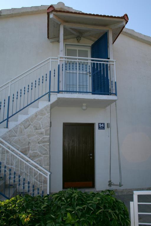 Apartments Mediterraneo Đảo Đảo Kaprije Ngoại thất bức ảnh